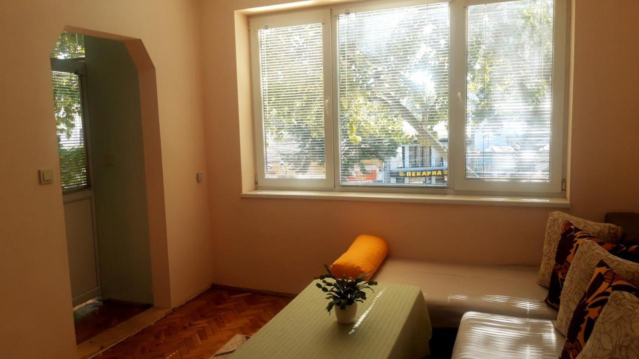 Central Apartment Silistra Exteriör bild
